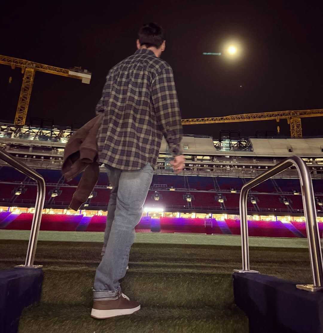 سال‌های دور از خانه، مسی در نیوکمپ دیده شد