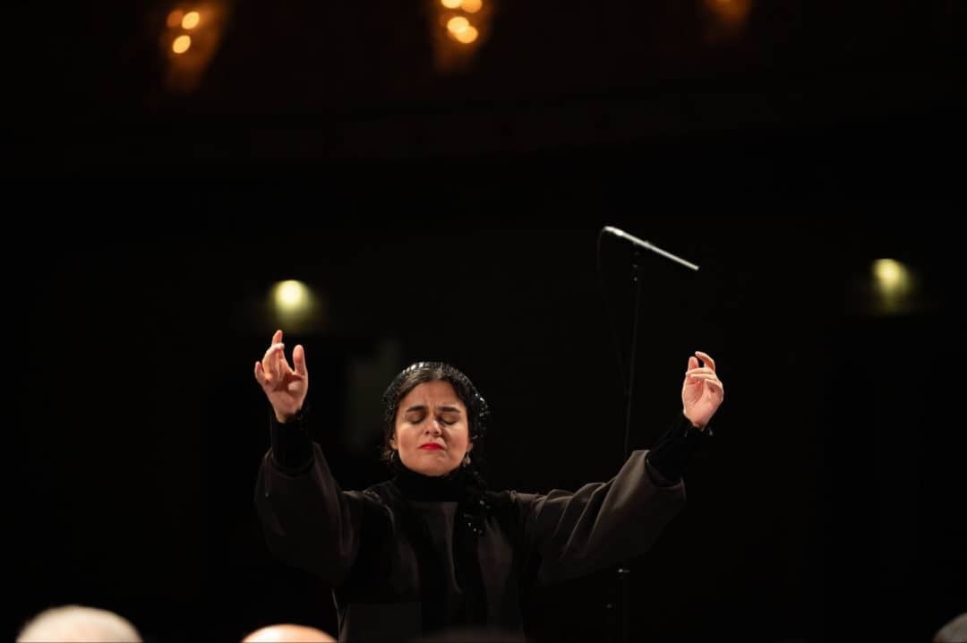 پانیذ یوسفی؛ اولین زن رهبر ارکستر سمفونیک تهران