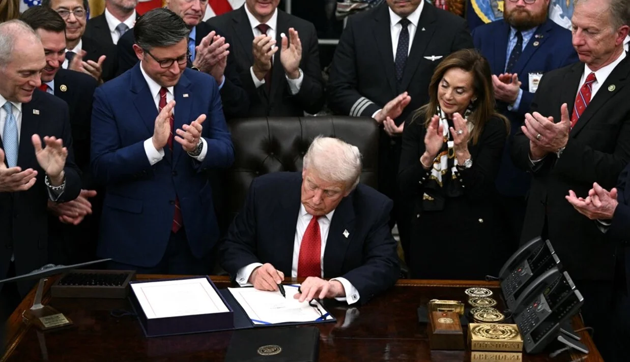 پایان طولانی‌ترین تعطیلی دولت آمریکا با امضای ترامپ