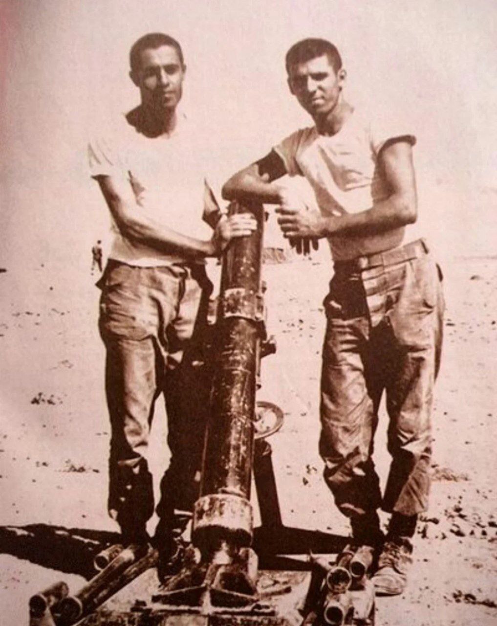 خسرو شکیبایی در سربازی!