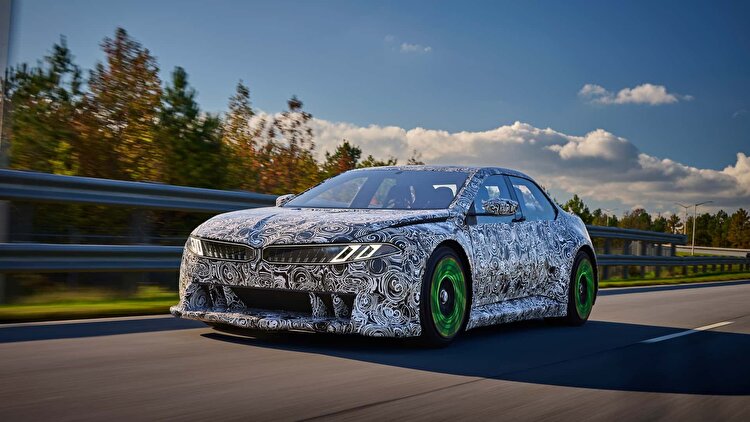 فیلم کالبدشکافی خودرو BMW منتشر شد