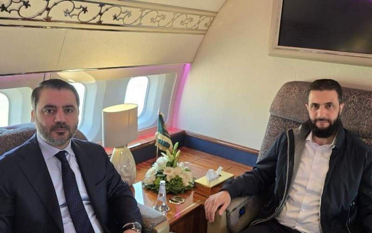 دیدار و گفتوگوی جولانی با بن فرحان در ریاض