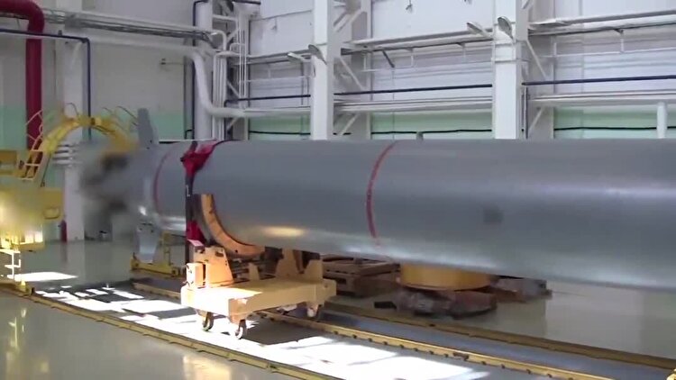 روسیه قدرت اتمی خود را با آزمایش اژدر پوزیدون به رخ کشید+ فیلم