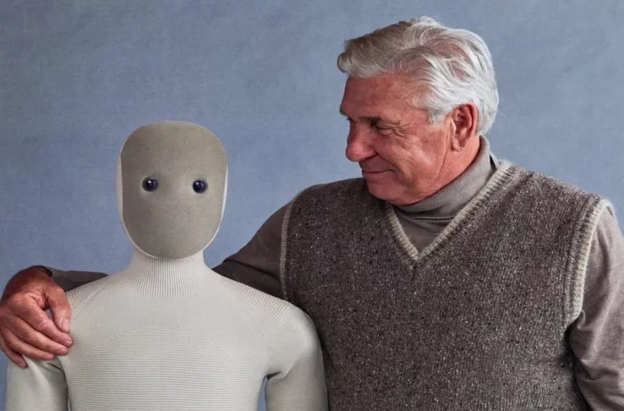 ربات انسان‌ نما ۱X NEO معرفی شد