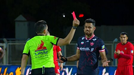 خون هیچکس قرمزتر نبود! خون هیچکس قرمزتر نبود!