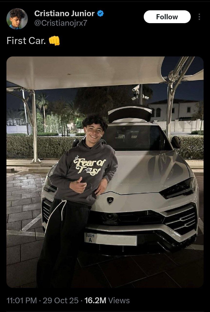 هدیه خاص رونالدو به پسرش+ عکس هدیه خاص رونالدو به پسرش+ عکس