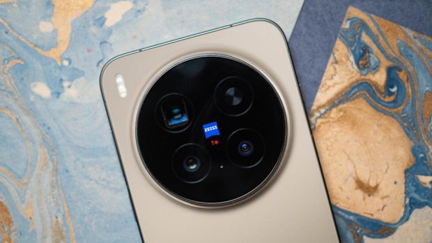 دوربین‌های گوشی چینی ویوو X300 پرو