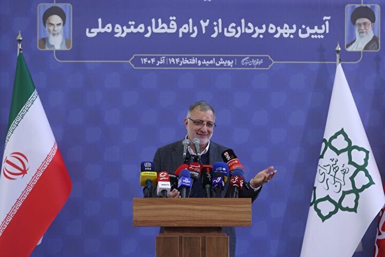 بهره برداری از ۲ رام قطار ساخت داخل