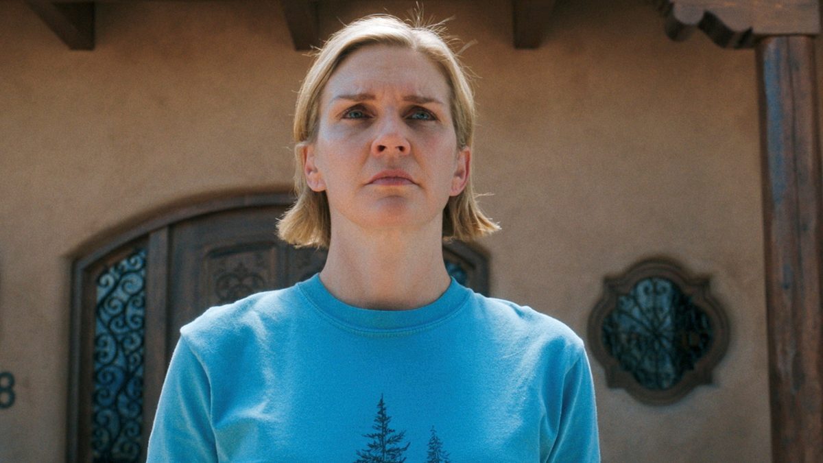 پلوریبوس؛ وقتی گیلیگان نویسنده را قهرمانِ مقاومت در عصر رضایت می‌سازد