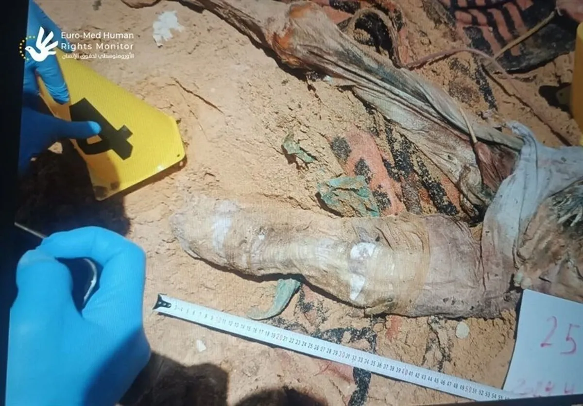 کشف ۱۴۰ گور دسته‌جمعی در غزه