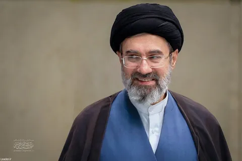 دیدار فرمانده قرارگاه مرکزی خاتم‌الانبیا با آیت‌الله مجتبی خامنه‌ای