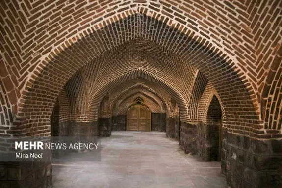 بناهای تاریخی منطقه ارسباران را ببینید