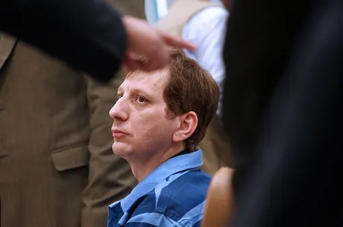 بابک زنجانی بعد از ۷ سال سکوت: پولم مصادره شد+ فیلم