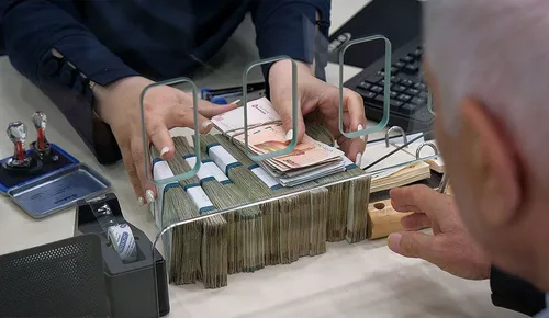 کدام بانک&zwnj;ها  وام فوری آنلاین می&zwnj;دهند؟