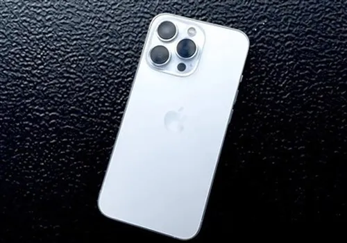 آیفون رفرش ۶۰۰دلاری را در گمرک ۱۱۰۰ دلار اظهار می&zwnj;کنند