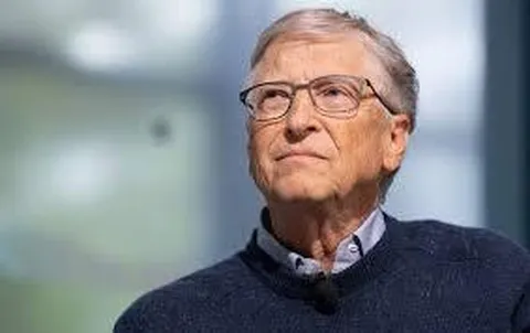 بیل گیتس به چه شکلی پول‌ها را تمام می‌کند؟