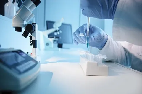 ویروس درمانی سرطان وارد فاز انسانی شد؛ کبد و ریه در اولویت