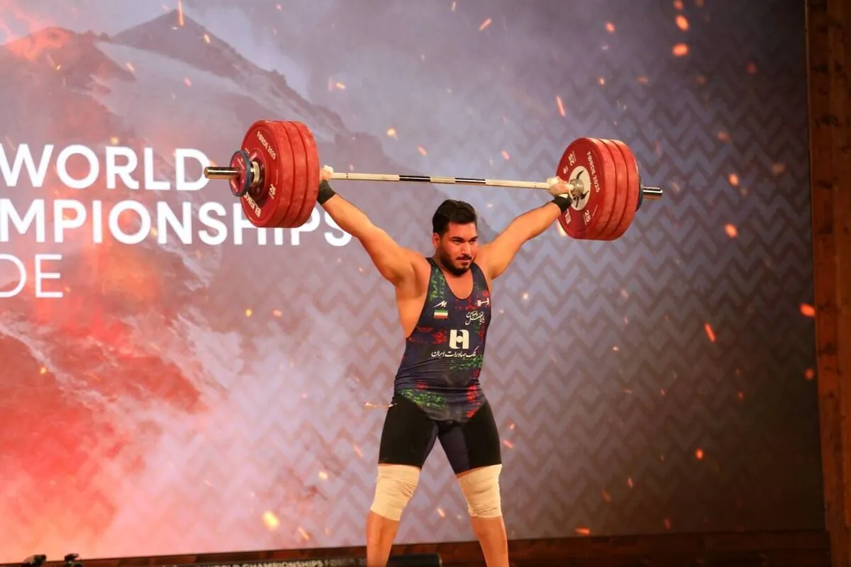 نایب قهرمانی علیرضا نصیری در مسابقات وزنه‌برداری قهرمانی جهان