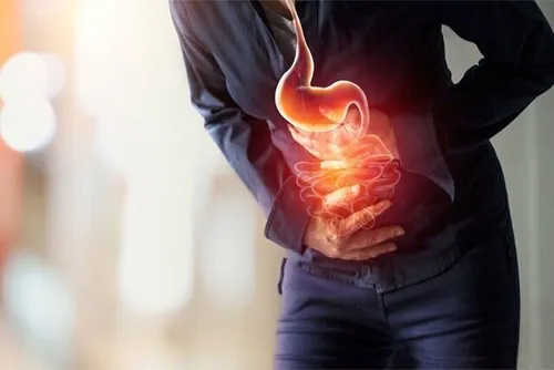 شایع&zwnj;ترین علایم سرطان روده و کبد چرب