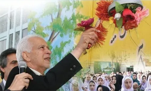 ویدیوی جنجالی رقص گروهی در مدرسه