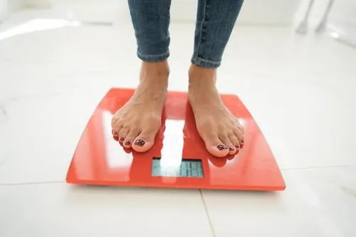 چقدر کاهش وزن در ماه بی&zwnj;خطر است؟
