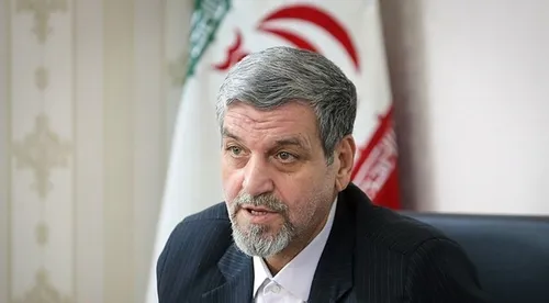کواکبیان با علامت پیروزی در وزارت کشور !