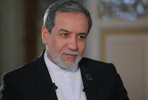 واکنش عراقچی به بمباران فرودگاه لبنان پیش از فرود هواپیمای ایران