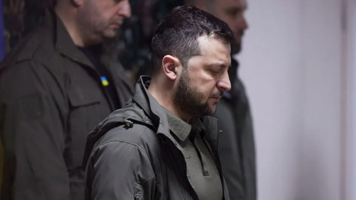 زلنسکی: بدون کمک آمریکا مجبور به عقب‌نشینی هستیم