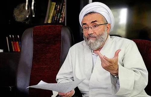 صدیقی از همه مسئولیت&zwnj;های خود استعفا دهد
