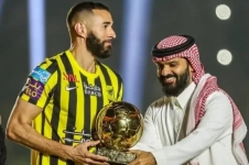 مرگ تلخ فوتبالیست جوان در تصادف با گاو+ فیلم