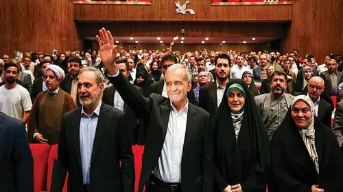 چه کسانی همراه رئیس&zwnj;جمهور راهی پاستور می&zwnj;شوند؟