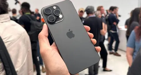 ممنوعیت، انحصار و رانت در بازار موبایل