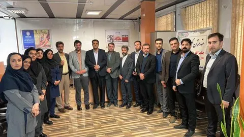 دیدار مدیر عامل شرکت بیمه حکمت، از شعبه مرکزی خرم آباد
