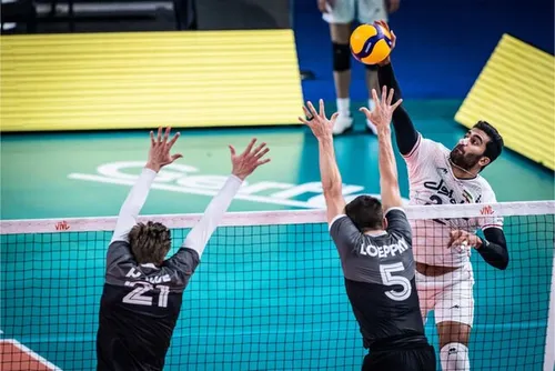 در تیم ملی رقیب نیستیم، رفیق هستیم