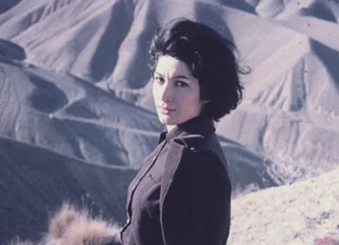 سخن از پنجره‌هاي باز است