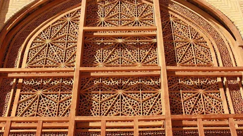 هنر گره چینی  و کارگاه‌هایی در تهران