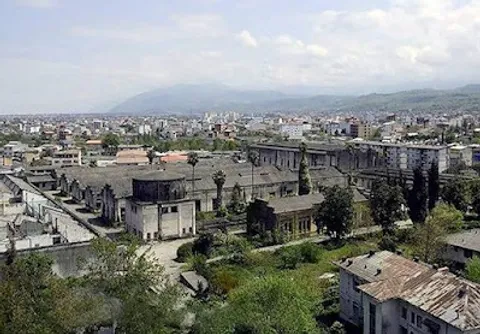 تبدیل کارخانه تاریخی حریربافی چالوس به موزه شهدا