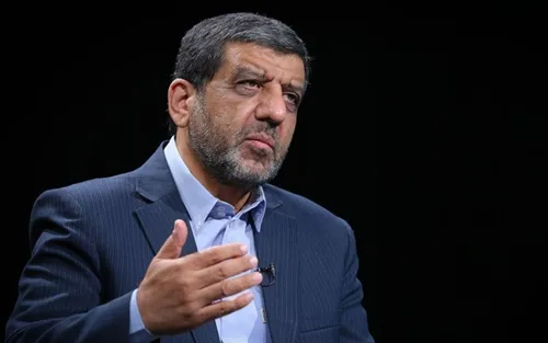 اعتراف تلخ ضرغامی درباره ورود زنان به ورزشگاه‌ها