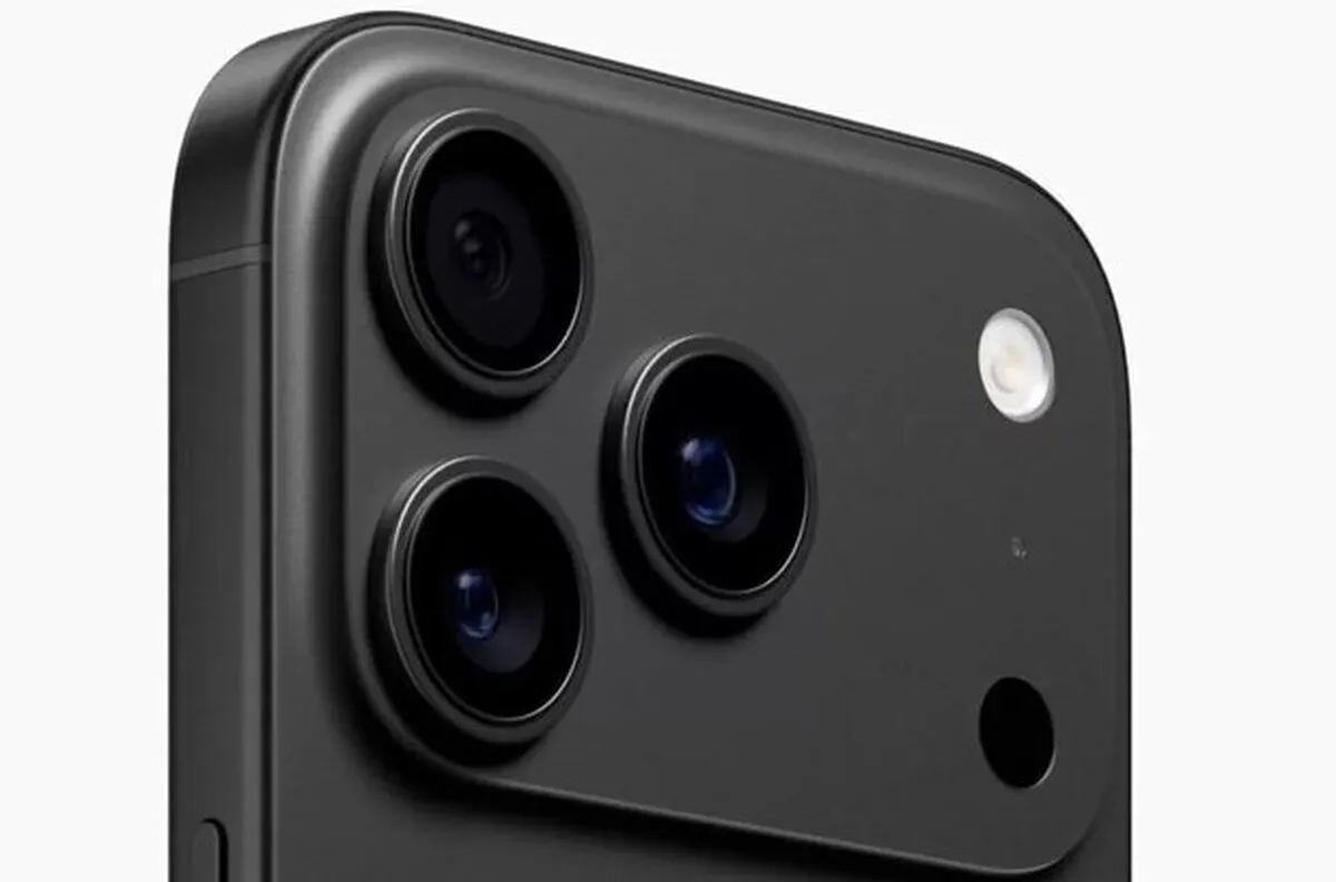 ۱۲ ویژگی جدید آیفون ۱۷ پرومکس