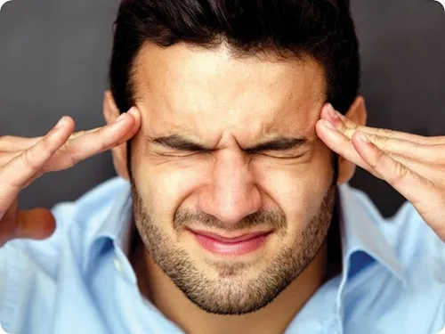 چه چیزی باعث میگرن می&zwnj;شود؟