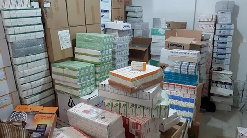 انبار بزرگ داروهای کمیاب سرقتی در مشهد لو رفت