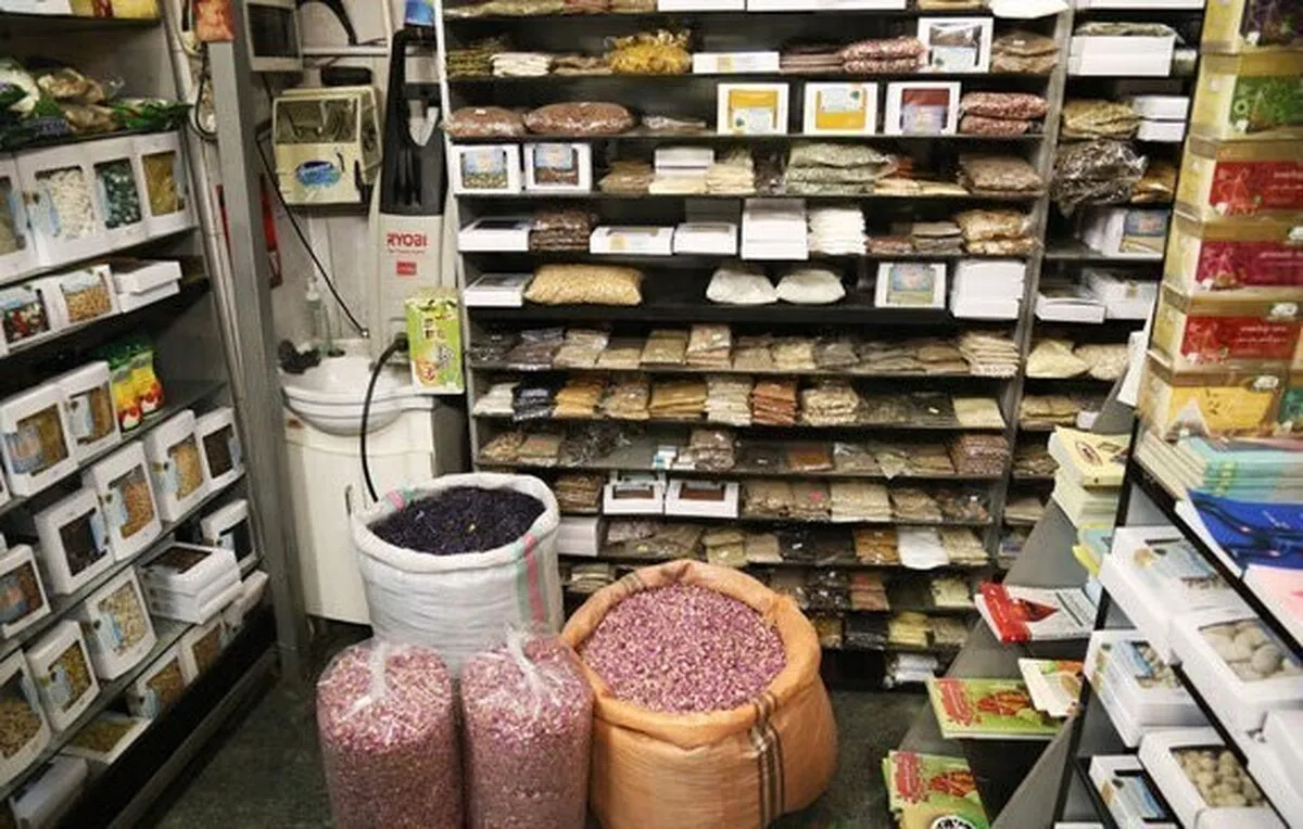 تجویز دارو‌های گیاهی در عطاری‌ها ممنوع است