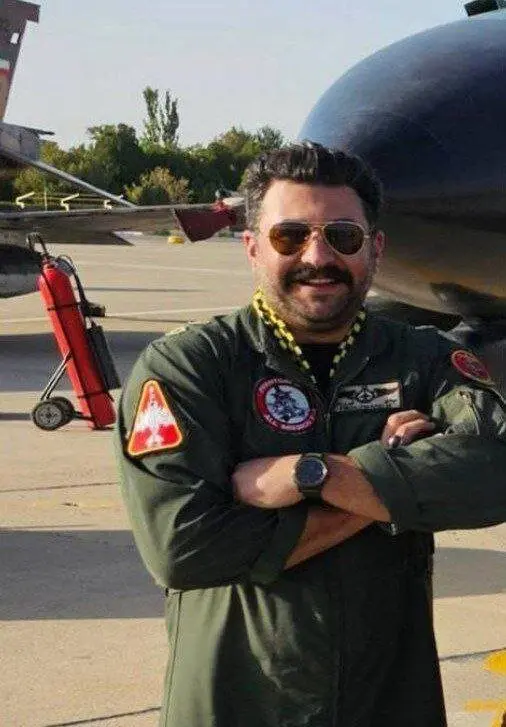 تصویر سرتیپ دوم خلبان مهدی فیروزمند