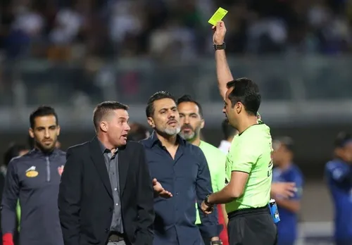 فرار سپاهان از چنگ پرسپولیس با گل اتفاقی