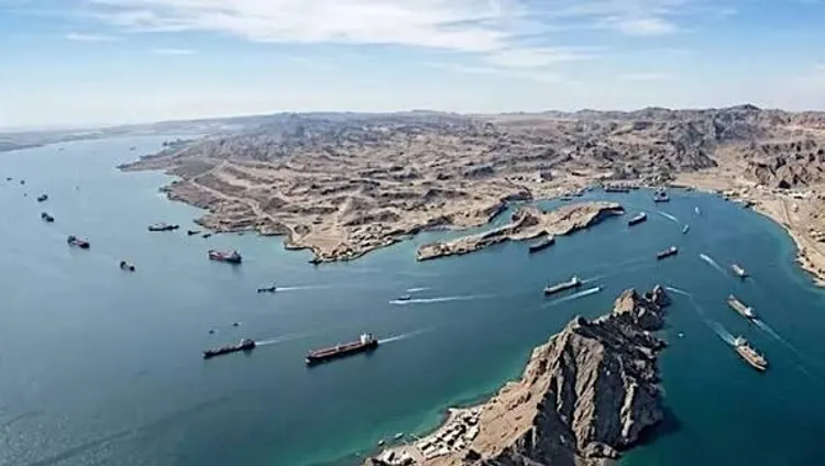بازگشایی تنگه هرمز فعلاً منتفی است؟ شروط ایران برای بازگشت کشتی‌ها