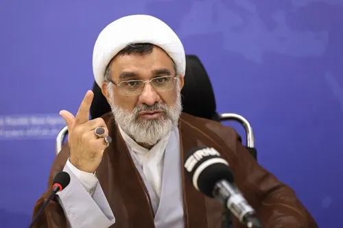 خسرو پناه: کنکور ۱۴۰۳ طبق مصوبه شورای عالی انقلاب فرهنگی برگزار می&zwnj;شود