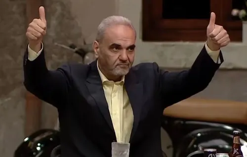 جواد خیابانی: بی&lrm;کفایتی خودتان را گردن تحریم&zwnj;ها نیندازید