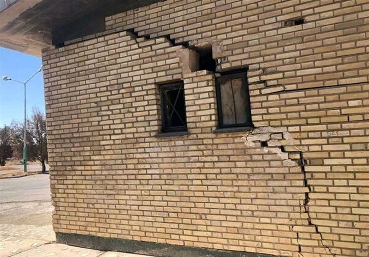 چرا ۴۰۰ مدرسه تعطیل شد؟