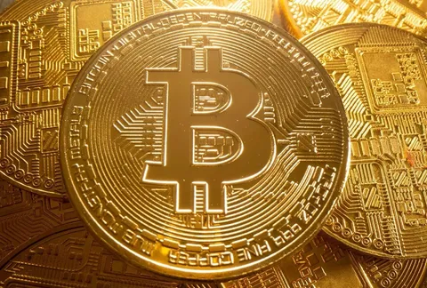 قیمت بیت کوین و ارز‌های دیجیتال امروز چهارشنبه ۱۶ اسفند ۱۴۰۲