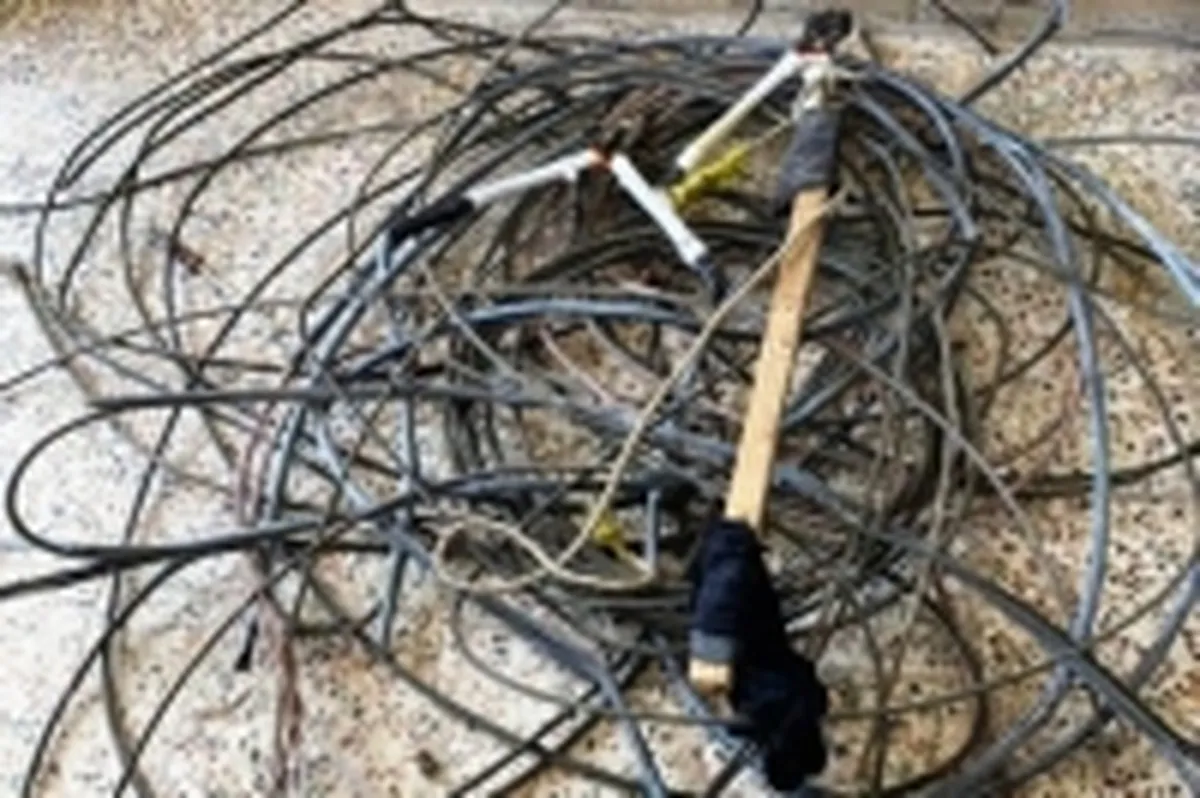 جان باختن سارق ۳۸ ساله کابل برق حین سرقت